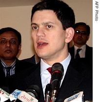 British foreign secretary David Miliband, 8 Feb 2008 (file photo)