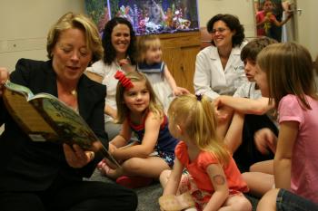 Tsongas reads to children in Chelmsford in support of the Reach Out and Read program