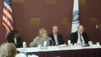 Congresswoman Tsongas hosts a roundtable in Lowell to discuss ways to improve access to student finical aid and college affordability