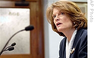 U.S. Senator Lisa Murkowski (file photo)