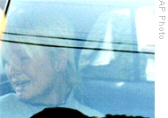 Paris Hilton being driven to jail in photograph by Nick Ut