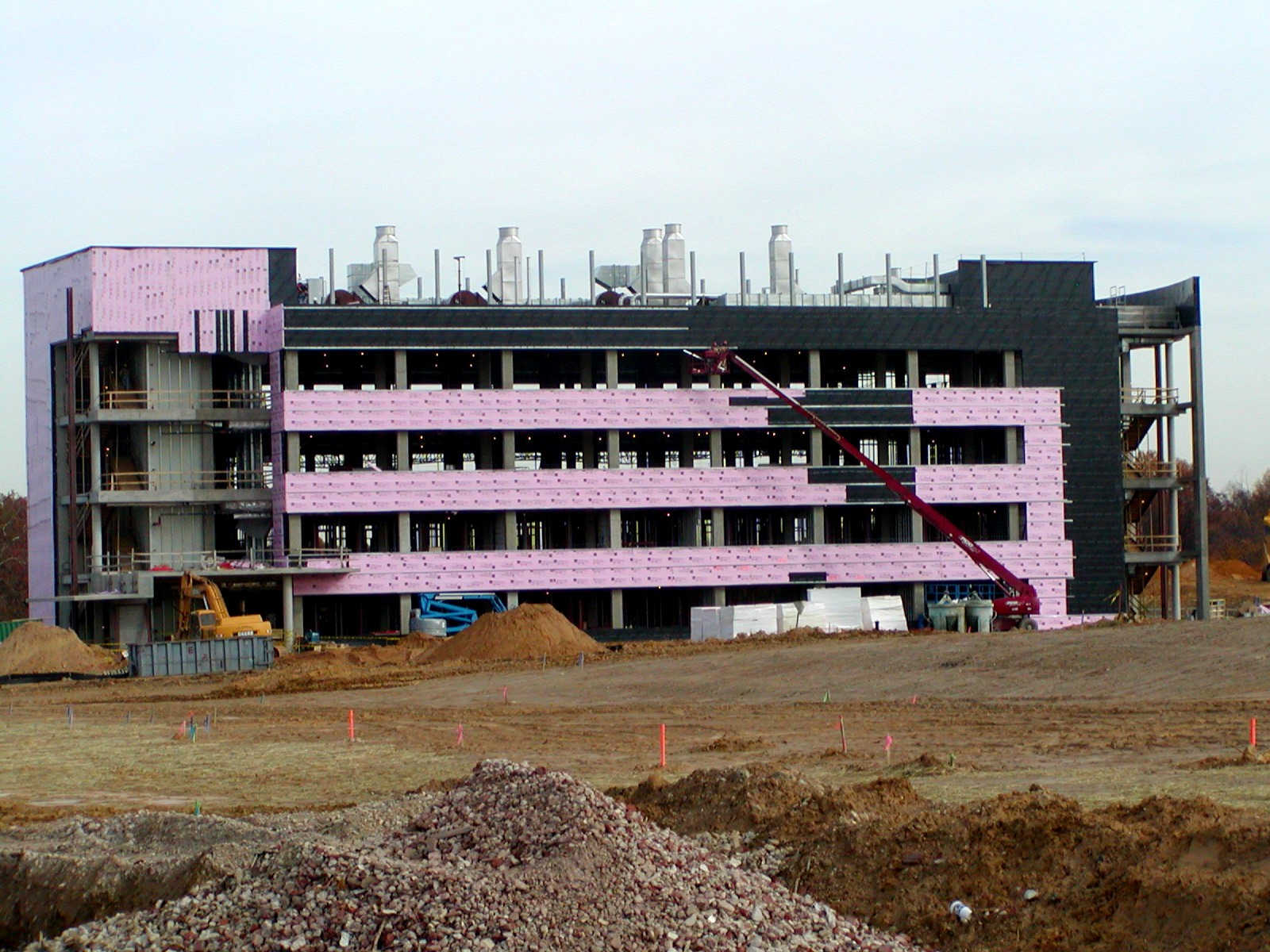 Construction proceeds on the new CDER laboratory building at White Oak