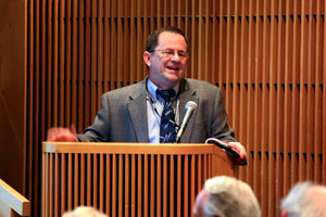 Host David Armstrong laughed as he described the Rodbell Lecture invitation to Lefkowitz “as one of the biggest honor[s] with the smallest honorarium attached to it” he has received.