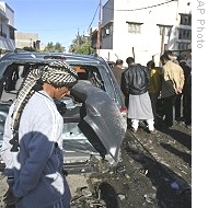 Site of car bombing in northern Baghdad Shi'ite neighborhood of Kazimiyah, 27 Dec 2008 <br />