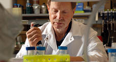 Dr. Ken Adler, participating faculty member at the Center for Comparative Medicine and Translational Research, works in his College of Veterinary Medicine lab.
