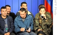 Hostages freed from FARC rebels in Colombia during press conference, 02 Jul 2008