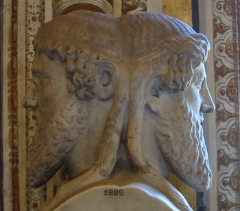 janus-statue-in-vatican-wc-pd.jpg