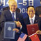Treasury Secretary Henry Paulson and Chinese Vice Premier Wang Qishan (AP Images) 