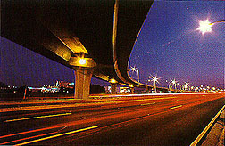 Night photo of a modern elevated highway.