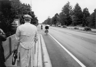 Lincoln Beach Parkway bicycle lanes.