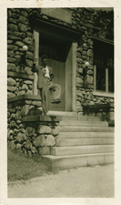 [Sol Spiegelman at the Woods Hole Library]. [ca. Early 1940s].