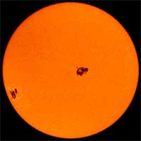 Full disk of Sun with sunspots