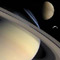 Saturne et ses satellites en photomontage