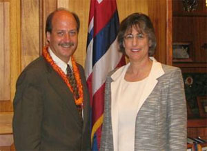 Assistant Secretary for Children and Families at the U.S. Department of Health and Human Services (HHS) Wade F. Horn, Ph.D., met with Hawaii Governor Linda Lingle in Honolulu