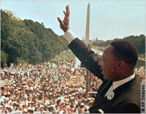 Martin Luther King Jr. antes de pronunciar su discurso “Tengo un sueño”