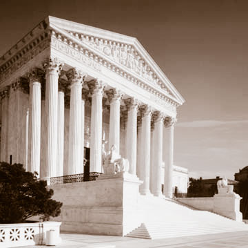 Photo of the U.S. Supreme court building. 
