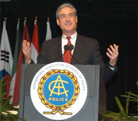 Photograph of Director Mueller at the IACP Conference