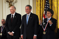 Dr. Roscoe Brady receives the National Medal of Technology and Innovation from President George W. Bush