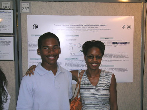 Phillip and Corrine at NIDCR Poster Day