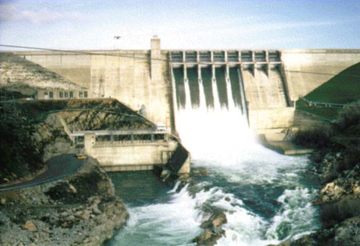 Folsom Dam and Powerplant