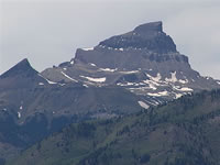 Uncompahgre Peak seen from Slumgullion Pass