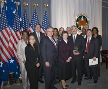 Photo of the Department of Housing and Urban Development receiving the 2007 President's Quality Award