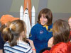 JSC2007-E-03712 --- Educator astronaut Barbara Morgan speaks with students