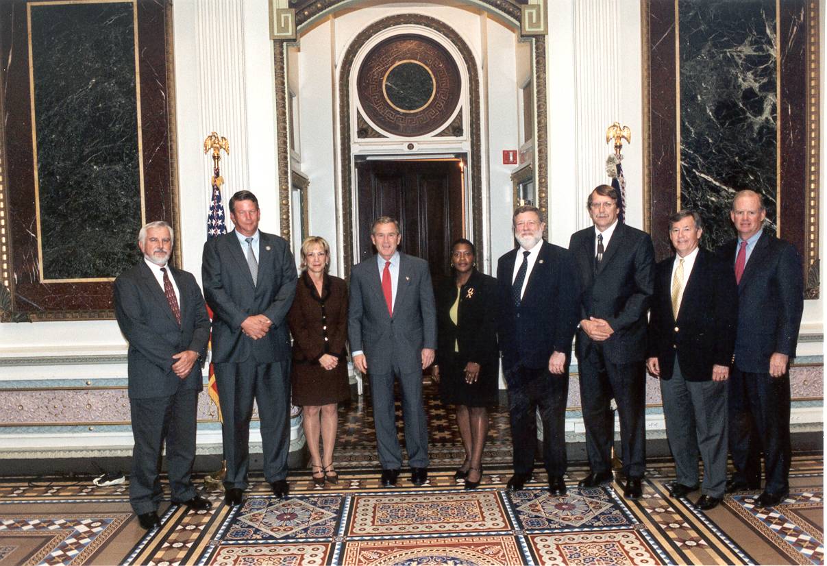 Photo of President Bush and IGs from Commissions