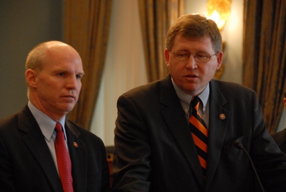 Picture: Reps Holden and Lucas at May 17, 2007, Farm Bill media kickoff