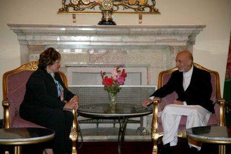 Rep. Tauscher meets with President Hamid Karzai of Afghanistan.