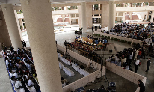 The Learning Resource Center at the Indian School of Business in Hyderabad holds an overflow crowd as President George W. Bush meets with young entrepreneurs during his visit to India. White House photo by Eric Draper