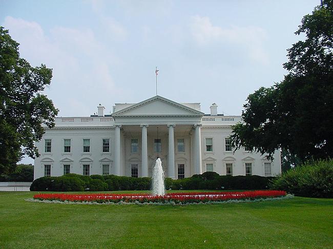 The White House (front)
