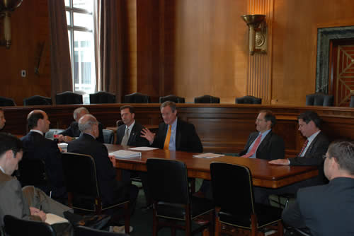 Senator Crapo leads a meeting of the Republican Capital Markets Task Force. 