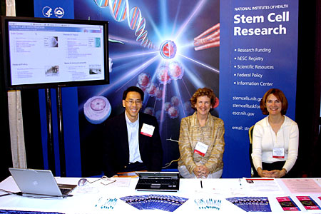 NIH Stem Cell Group at booth, 2005 ISSCR Annual Meeting