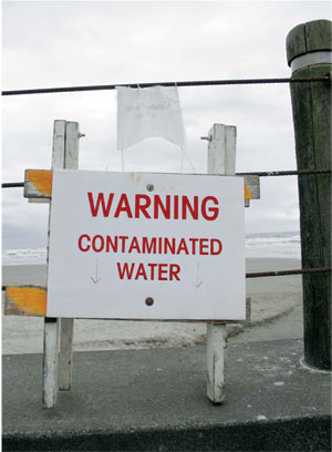 warning--contaminated water