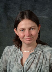 Portait Photo of Denise Whitby