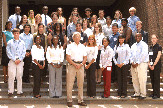 Group photo of 2004 NIA Intramural Research Program Summer Students with Dr. Richard J. Hodes