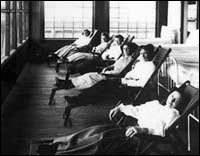 Patients in a Canadian sanatorium