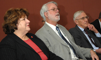 Panel members include (from l) Dr. Alice Clark of the University of Mississippi, Dr. William Gerwick of the Scripps Institution of Oceanography at UC-San Diego and NCI’s Dr. Gordon Cragg.