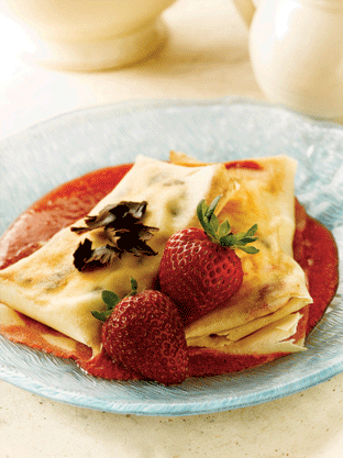 Chocolate Chip and Strawberry Crêpe