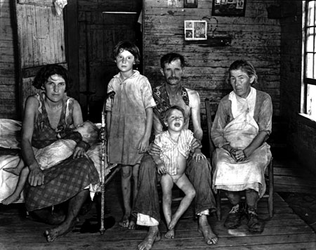 The family of Bud Fields, cotton sharecropper, Hale County, Alabama