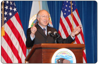 Secretary of the Interior Ken Salazar emphasizes openness and ethical responsibility  in remarks to Department employees. The Secretary's remarks were broadcast nationwide to Interior offices and employees. [Photo Credit: Rick Lewis, NPS]