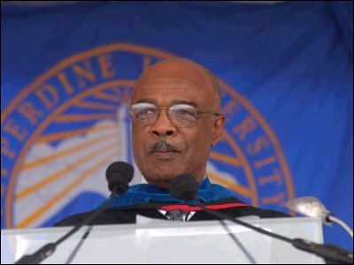 Secretary Rod Paige was the keynote speaker at Pepperdine University's Graduate School of Education and Psychology Commencement ceremony, where two-thirds of the graduates were heading into the classroom.