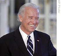 VP Joe Biden (L) during a recent visit to Chicago, 27 Apr 2009