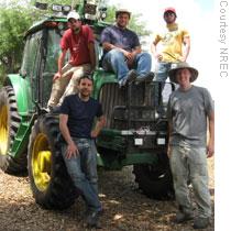 Researchers taking part in the March 2009 field experiments at Southern Gardens Citrus grove in Florida