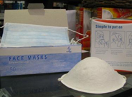 En farmacias se agotan las mascarillas, los desinfectantes y el Tamiflu (Foto VOA).