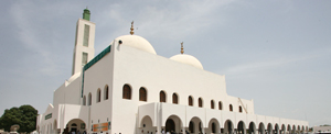 The central Mosque in Banjul, Gambia, June 30, 2006. [© AP Images]