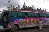 Pak Town Falls to Taliban; Thousands Flee