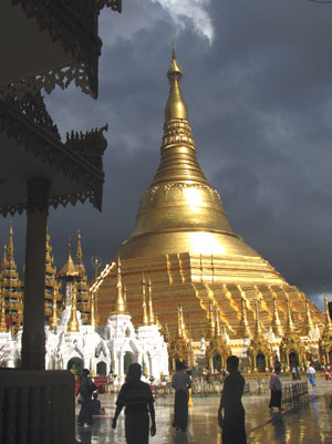 The Shwedagon Pagoda, Rangoon, Burma, May 27, 2006. [© AP Images]