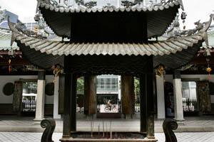 A temple entrance in the central business district of Singapore, May 14, 2007. [© AP Images]
